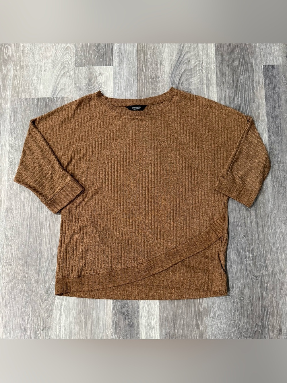 Simply Vera Vera Wang Ribbed Crewneck Sweater in Cognac Brown